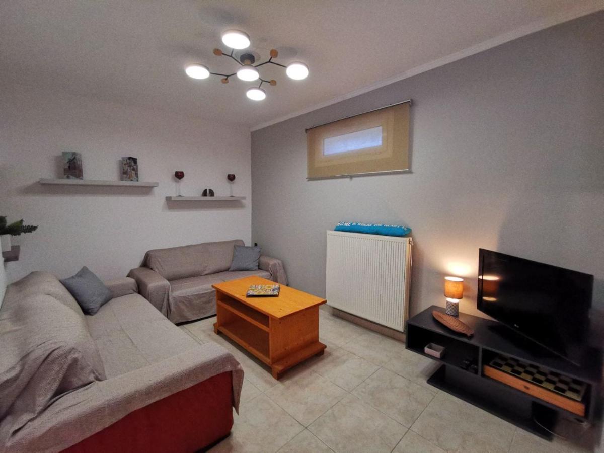Antonela Sunshine Apartment By Corfu Escapes Перама Екстер'єр фото